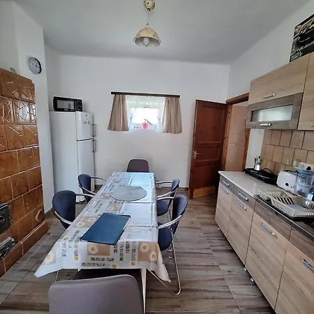 Eletviraga Vendeghaz Apartment *