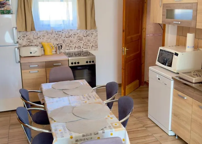 아파트 Eletviraga Vendeghaz